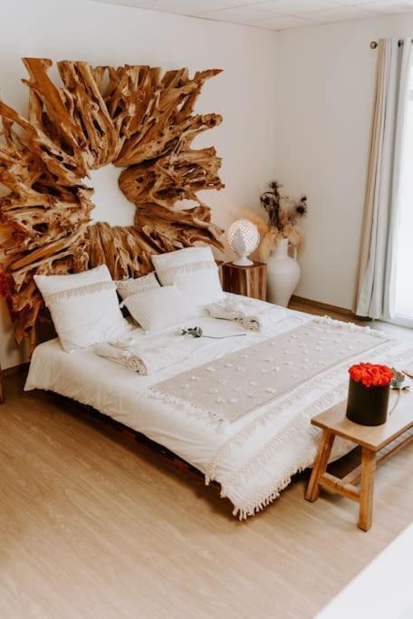Suite De Charme Avec Jacuzzi Et Cabine Infrarouge Tubize Zewnętrze zdjęcie